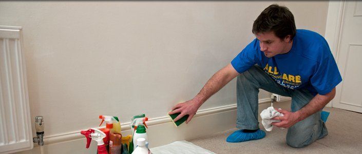 Builders Cleans – London – All Care Cleaning – Messy and Dirty Home extension