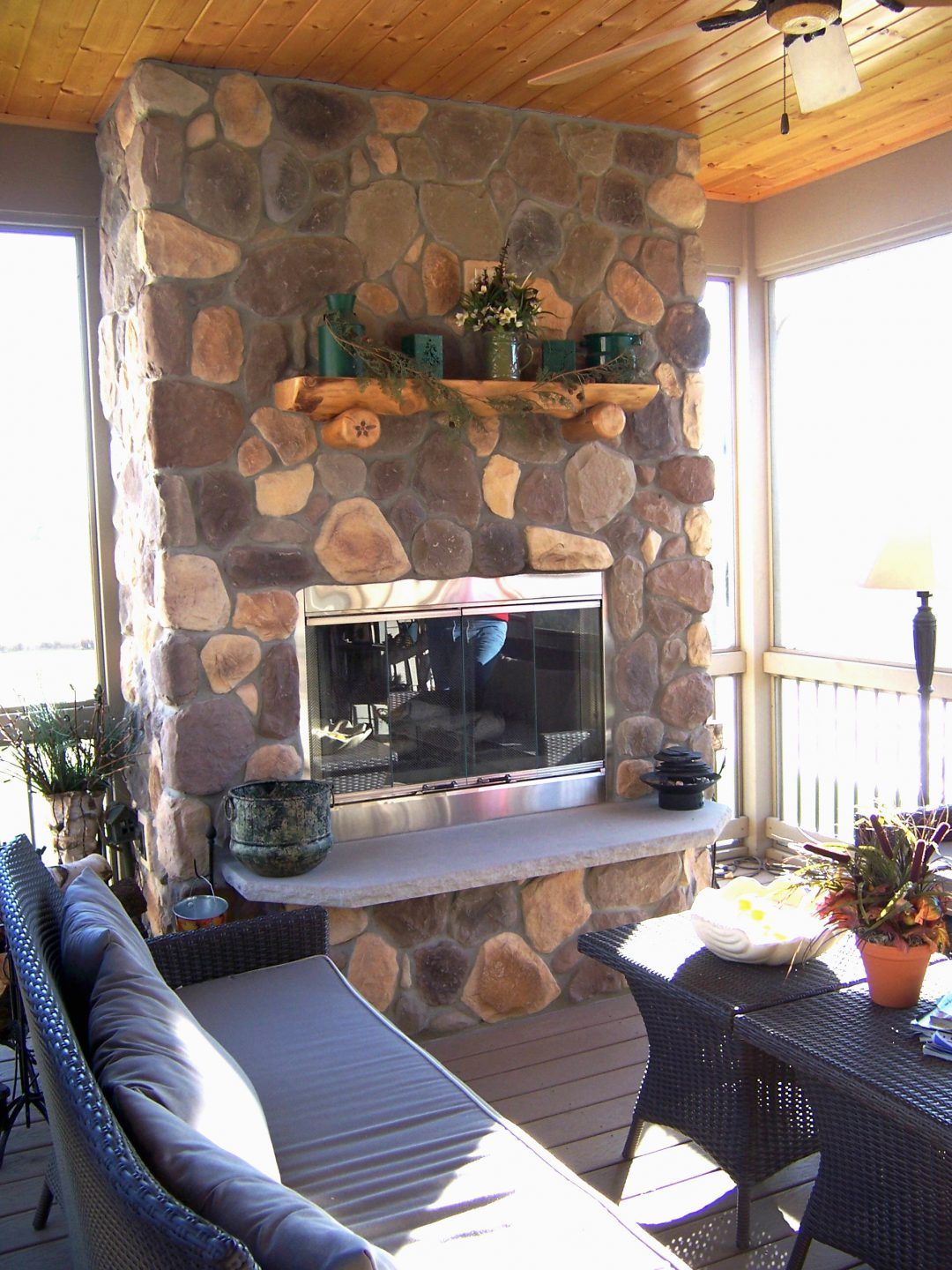 Splitface Full Color Fireplace - Howard Lake, MN - TriLite Stone, Inc