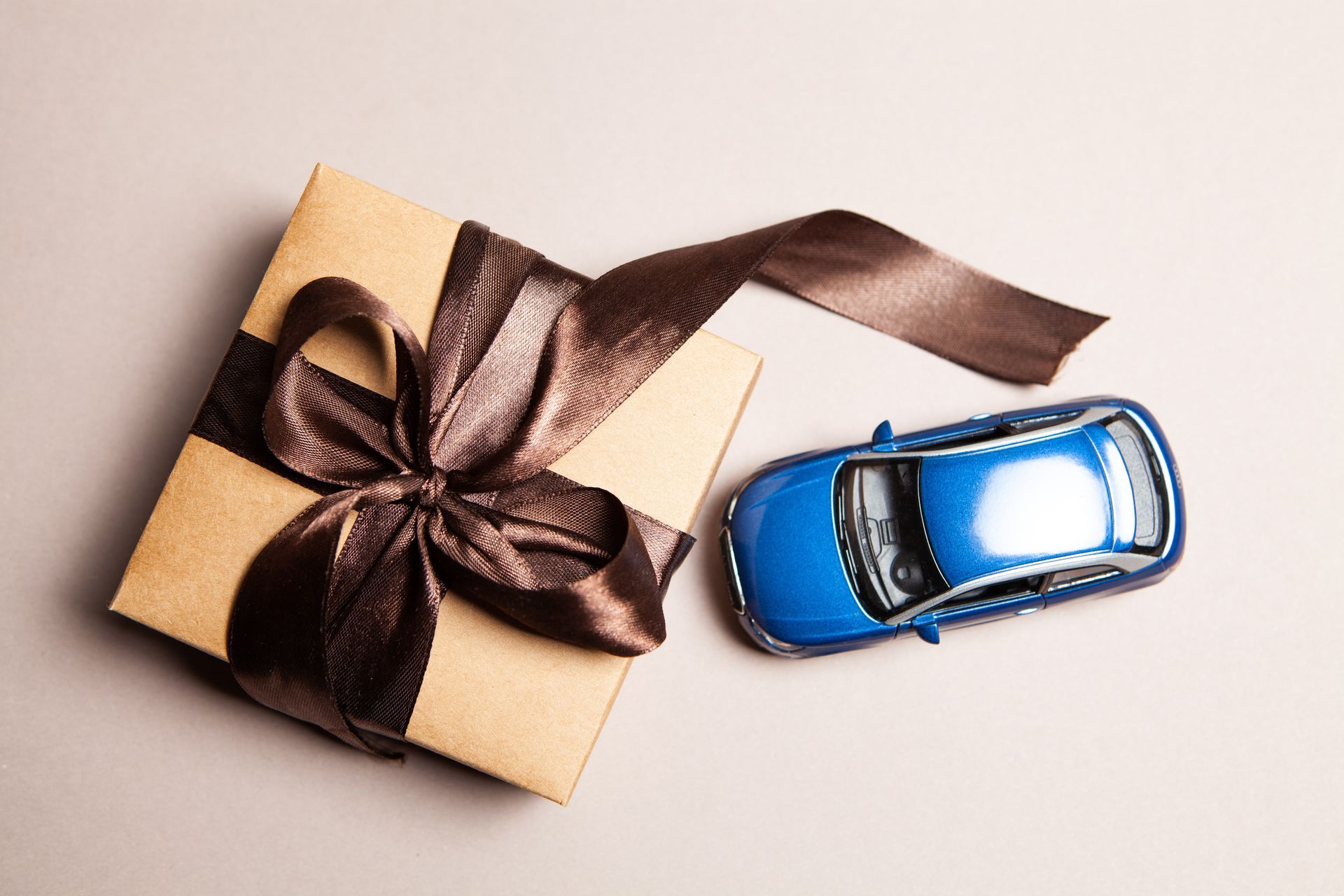 Mom's Safety Present! Car Care for Mother's Day | Leon's Auto Center and J&L Auto Body