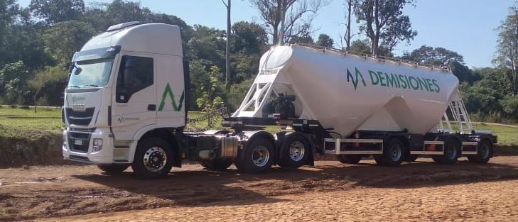 2 Unidades para trasporte a granel de cemento