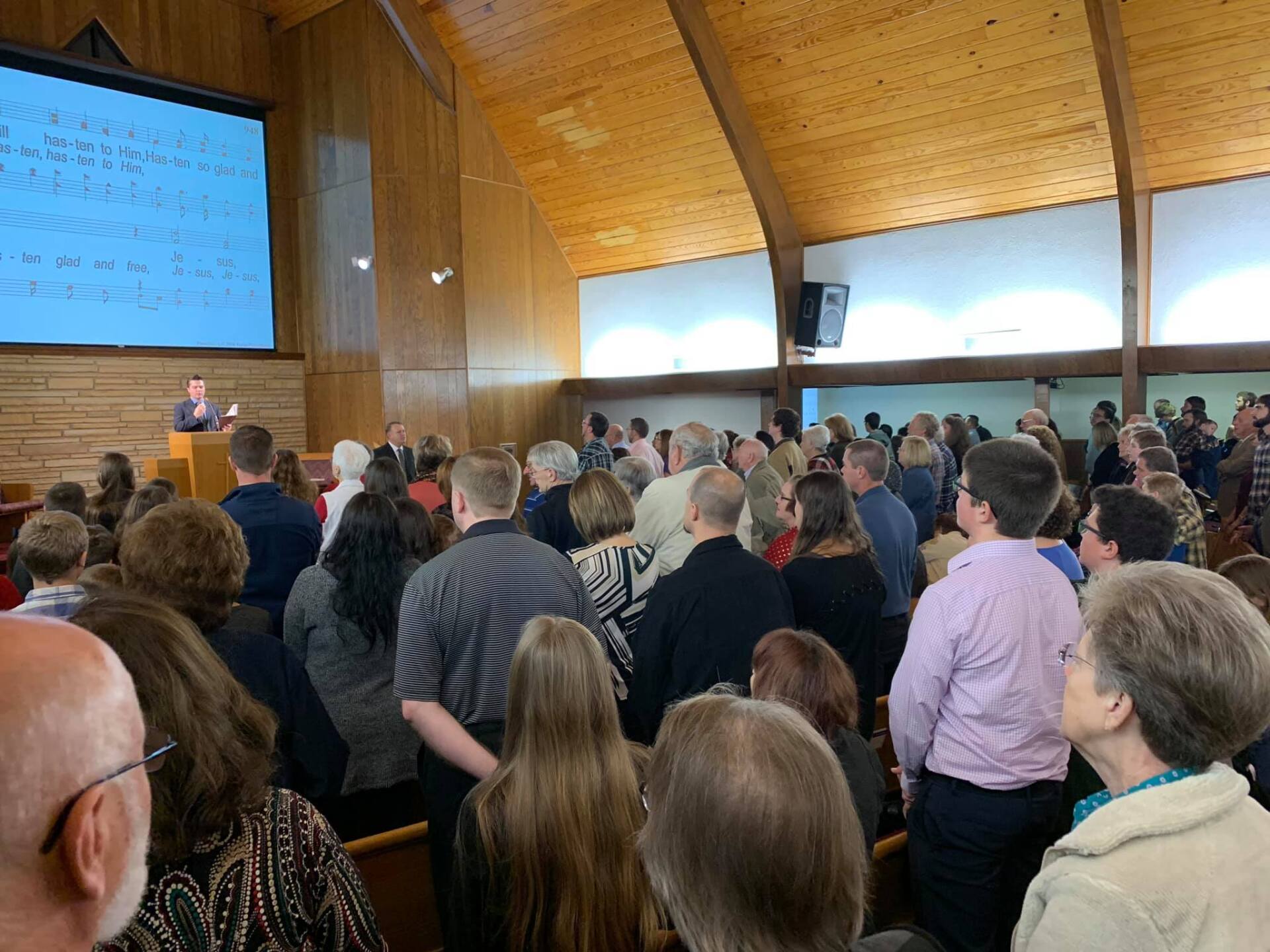 Congregation on a Sunday