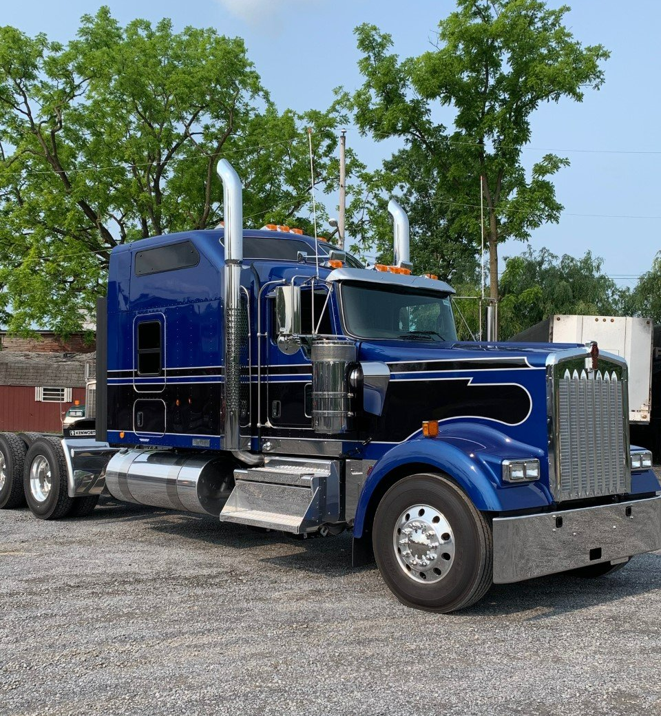 Colored Big Truck — Lewistown, PA — Gravytrain Express LLC