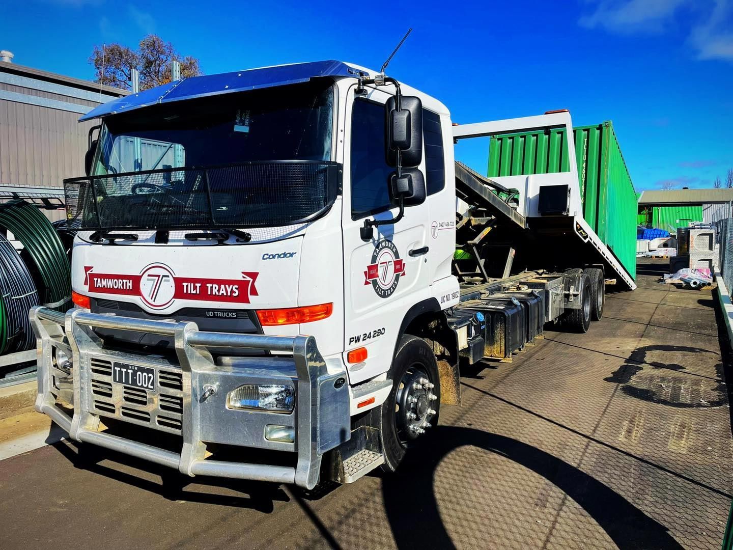 Loading Green Shipping Container