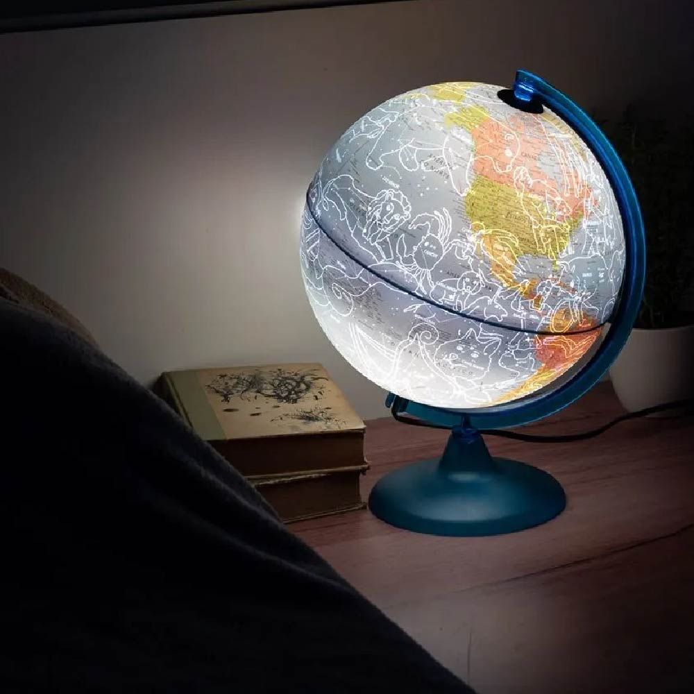 globo terrestre tecnodidattica em cima da mesa