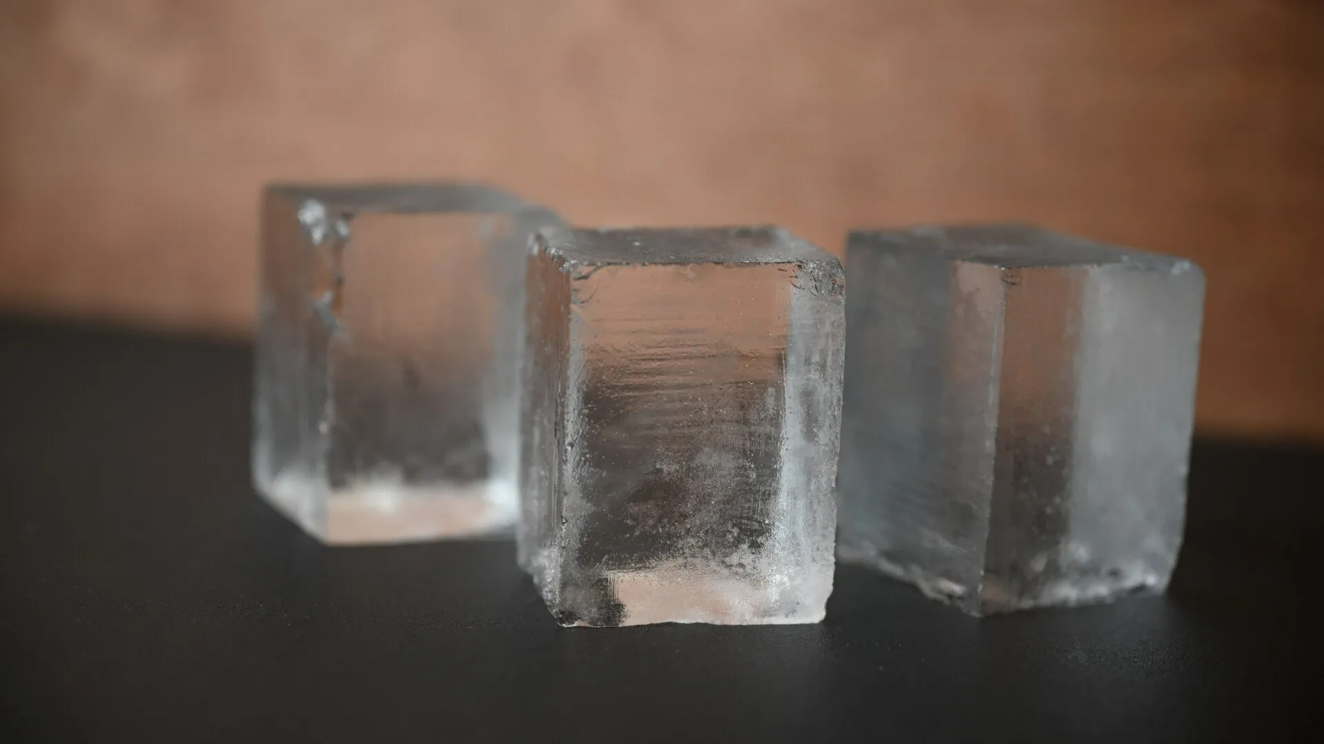 Classic Tall Cubed Ice