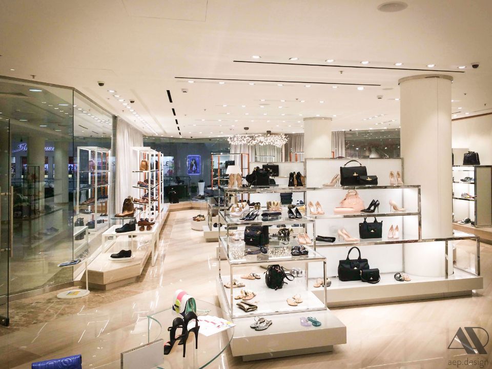 spazio per il retail di scarpe