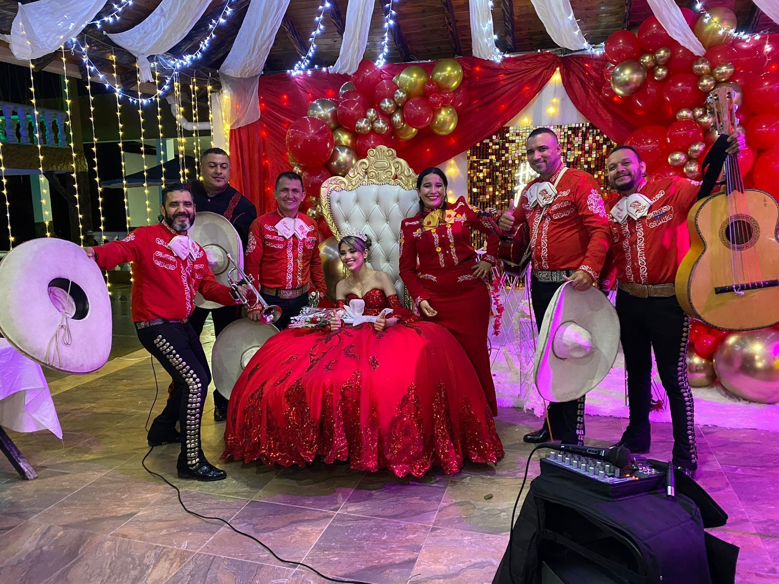 Mariachi Tuxtla de Medellín, Serenatas en todos los municipios de Antioquia. Mariachis Antioquia, El mejor Show de Mariachis