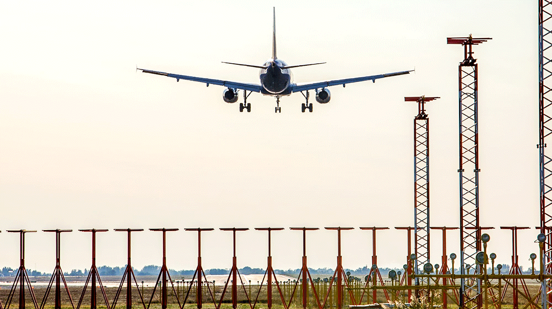 plane landing