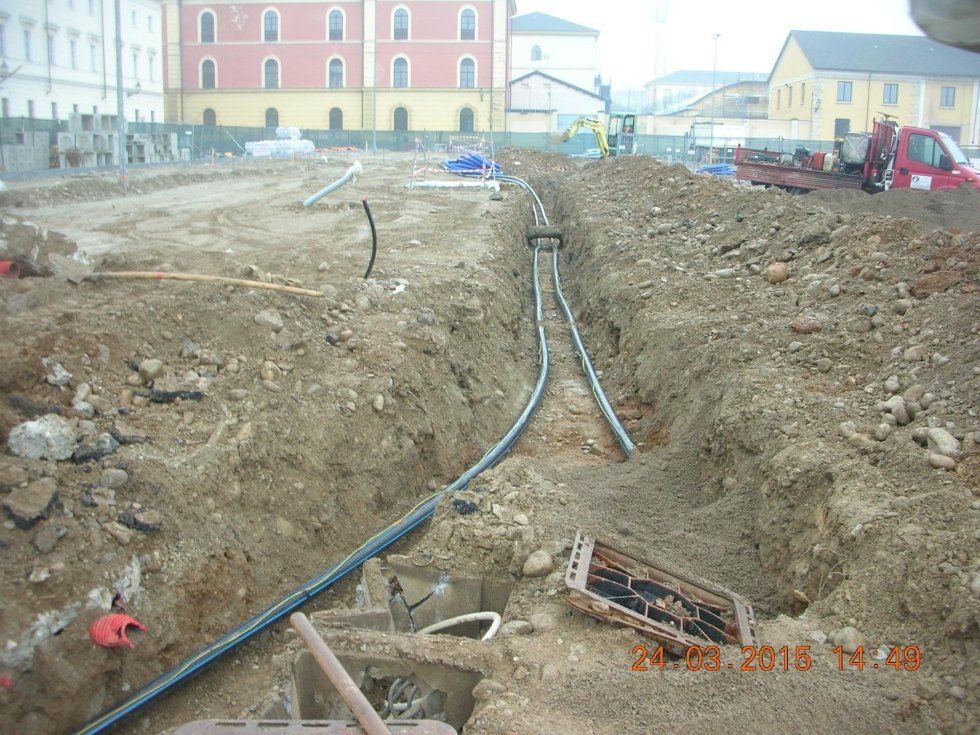 installazione di tubature industriali per stabilimento