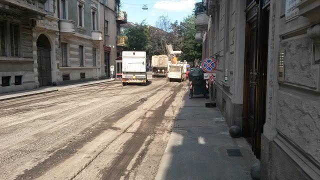 strada dopo la rimozione del catrame