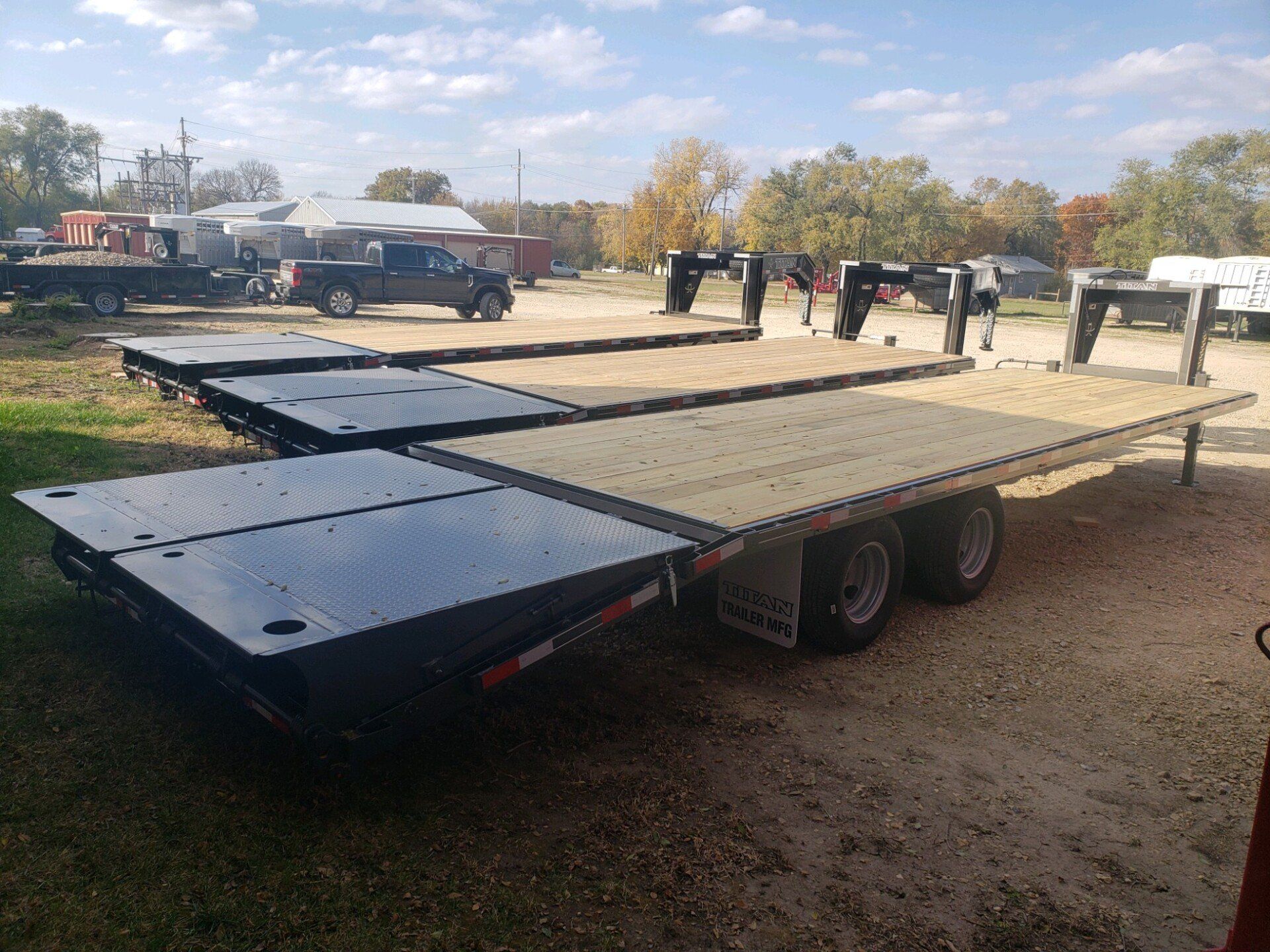 New Trailers In Stock Kansas Livestock, Flatbed, Horse, Enclosed