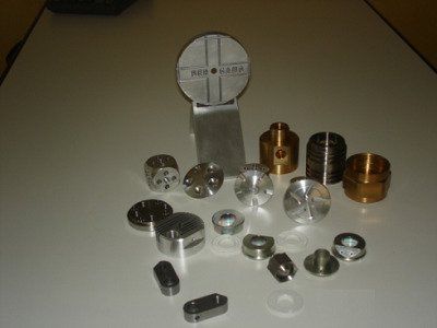 bulloni e componenti in metallo