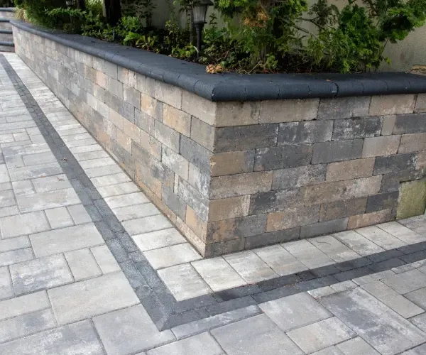 retaining wall contractors in massapequa ny