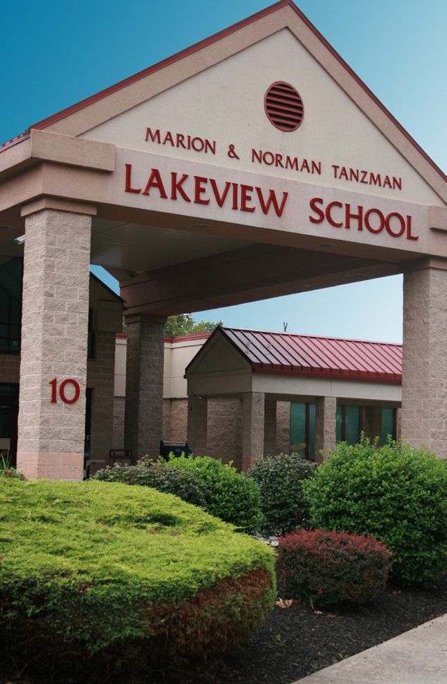 Lakeview School