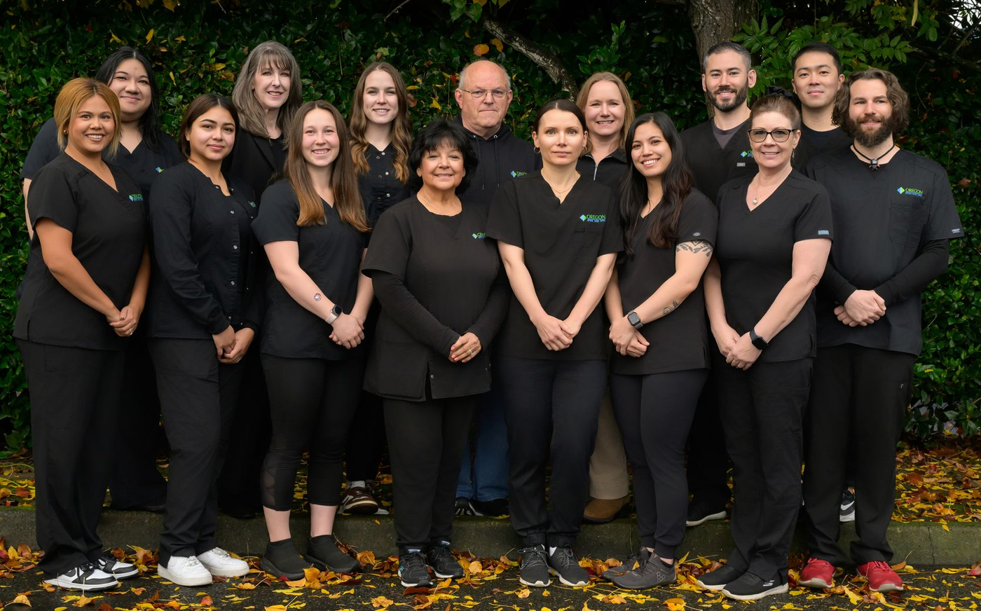 Picture of Oregon Spine and Disc building and staff.