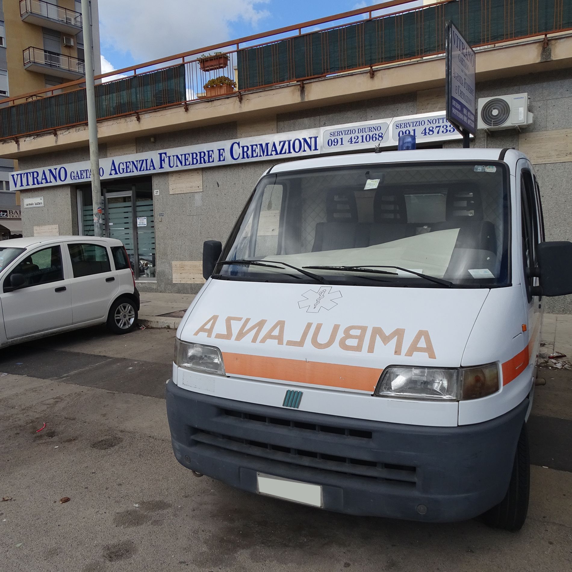 ambulanza dell'agenzia