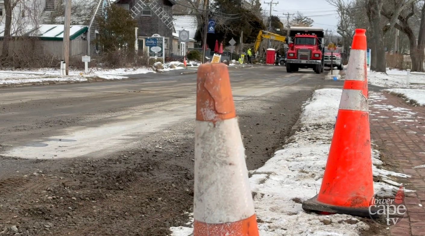 Orleans sewer work with road detour signs