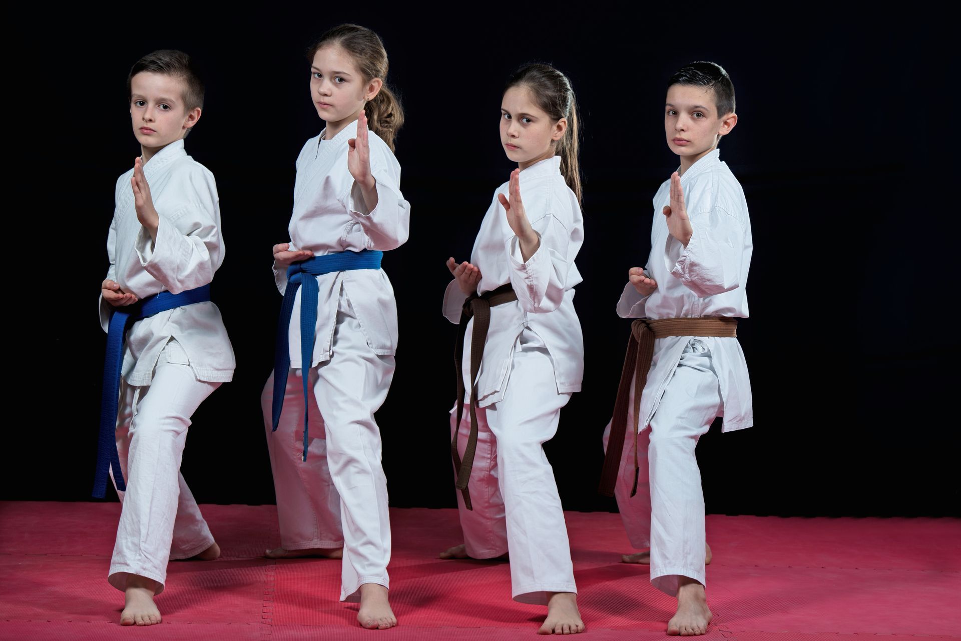 A blurry picture of a bunch of colorful lights on a dark background.