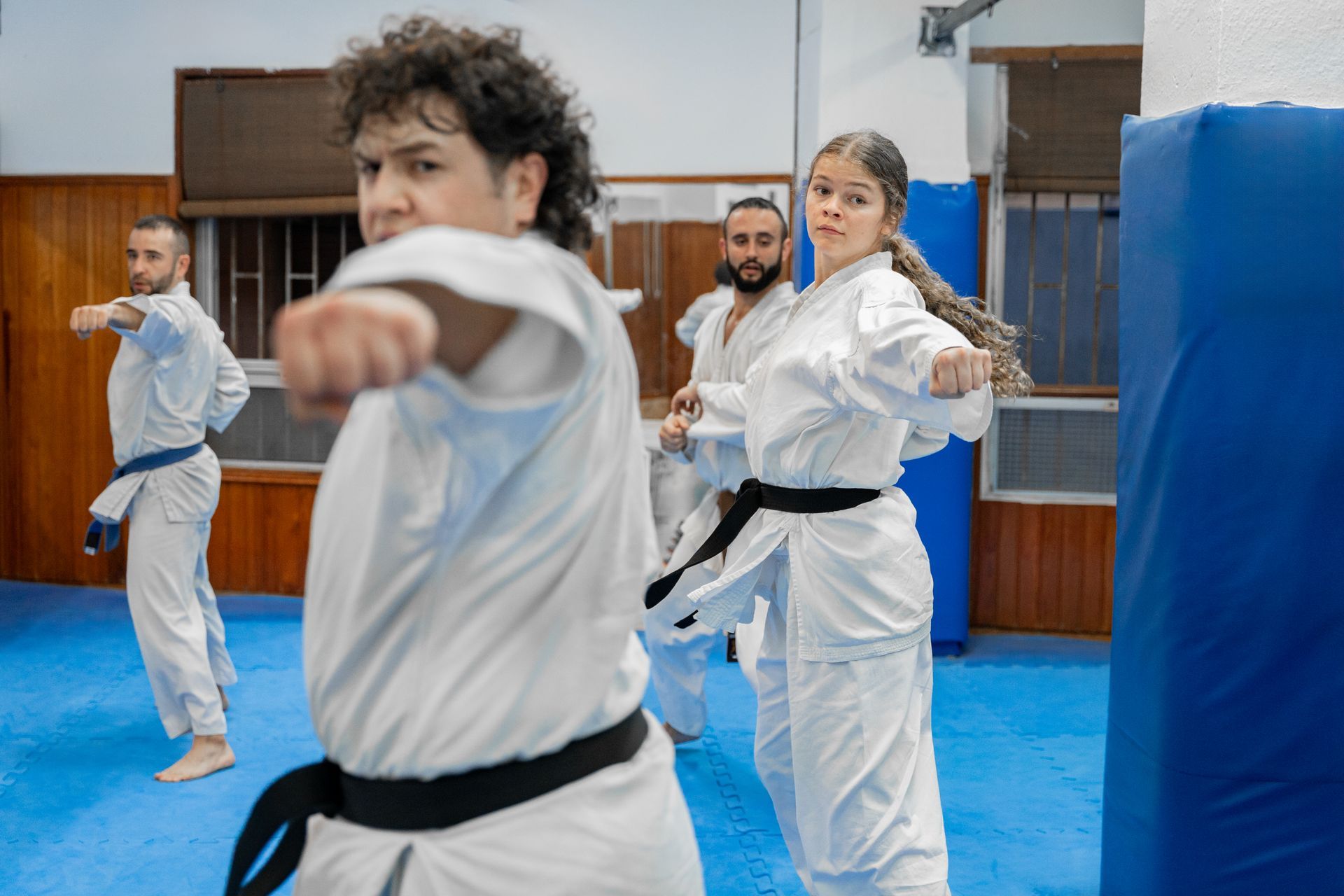 The word placeholder is on a gray background.