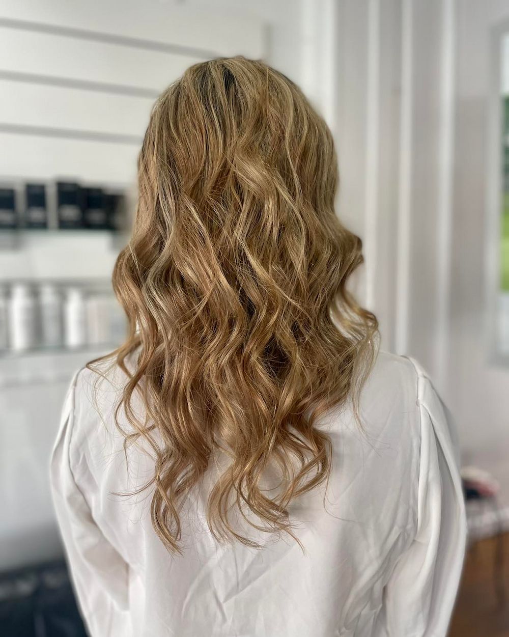 Woman With Wavy, Highlighted Blonde Hair; Rear View — Strut Hair & Beauty In Maroochydore, QLD