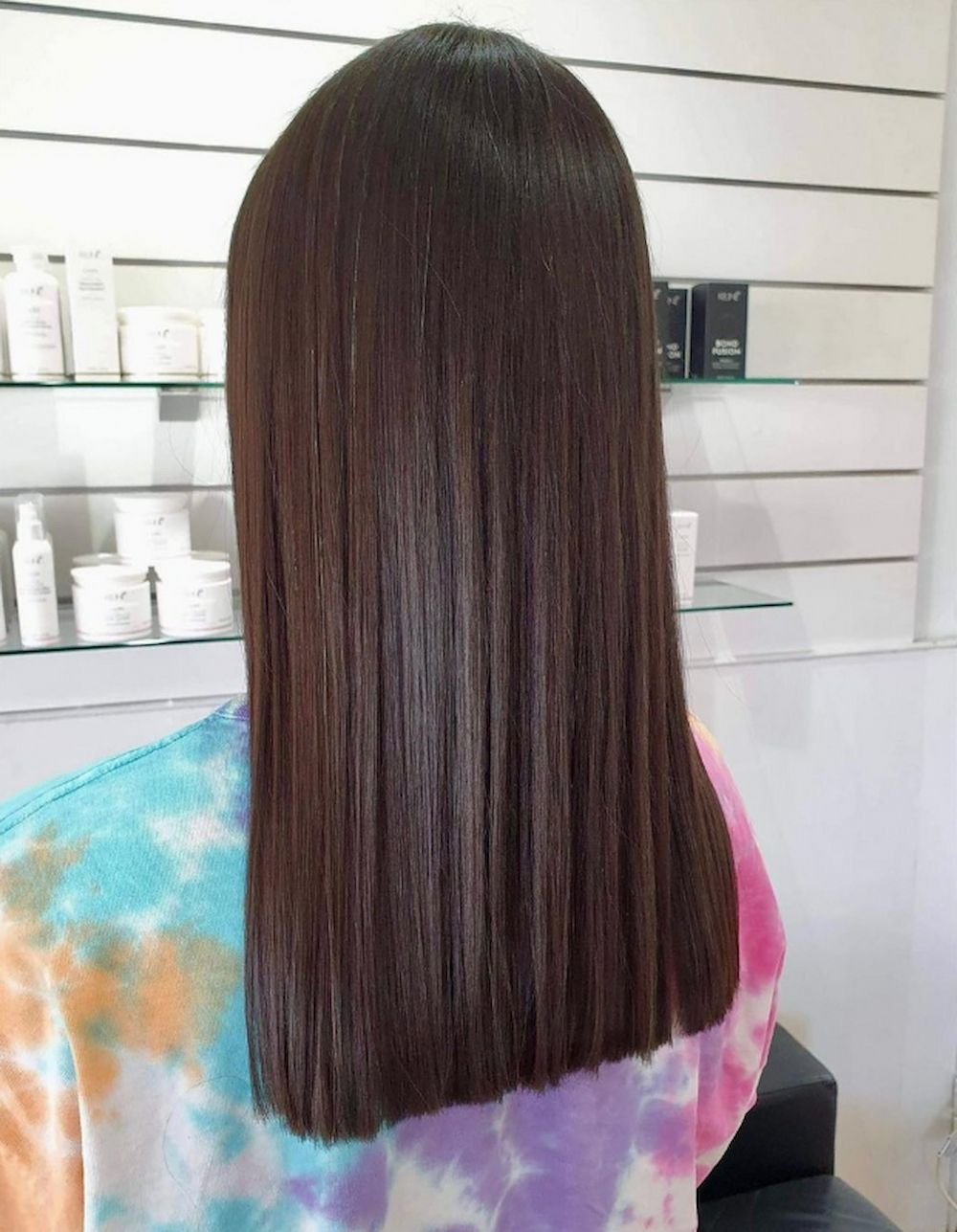 Woman With Straight, Dark Brown Hair, Mid-length, and a Blunt Cut — Strut Hair & Beauty In Maroochydore, QLD