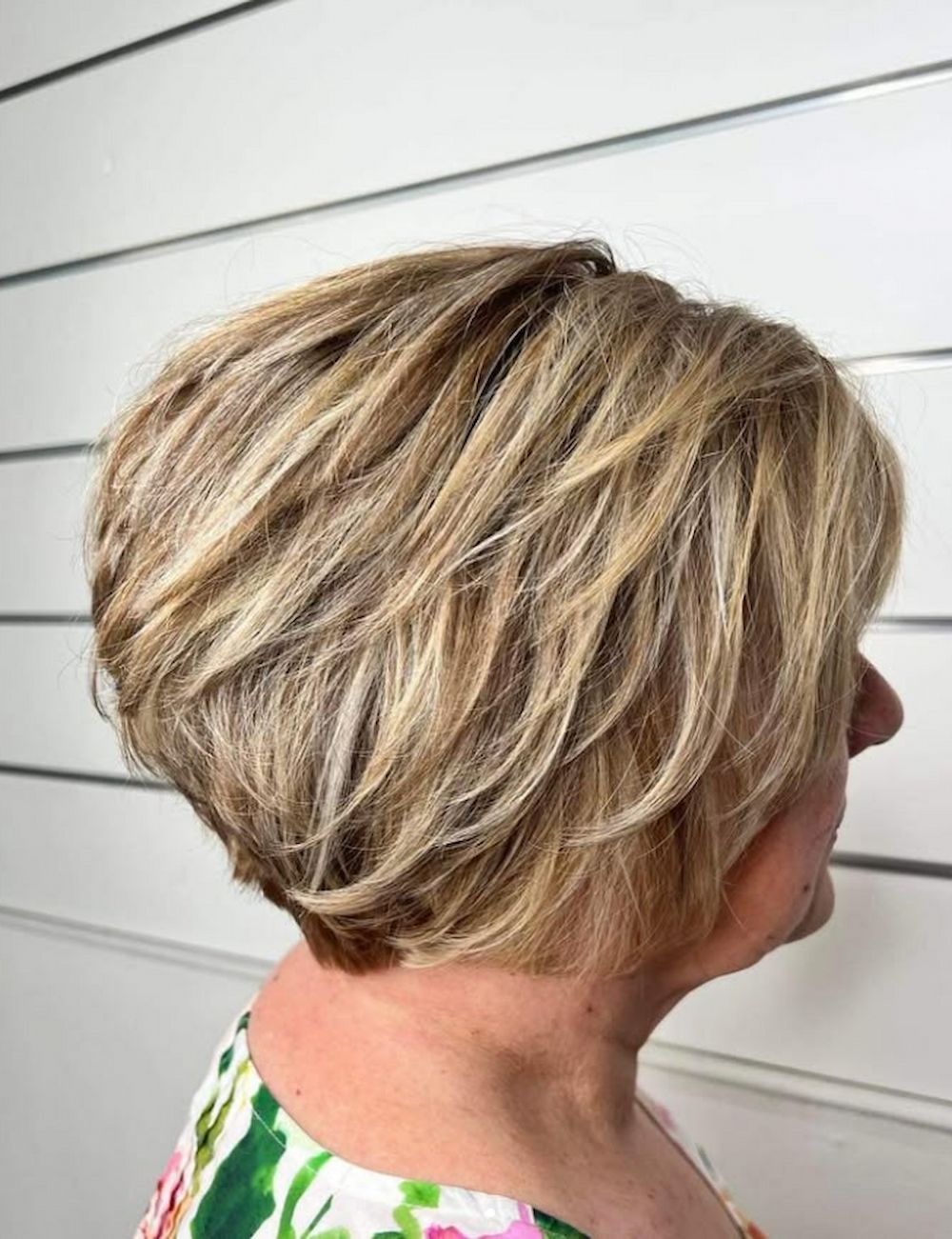 Woman With Layered, Blonde Bob Hairstyle, Side View — Strut Hair & Beauty In Maroochydore, QLD