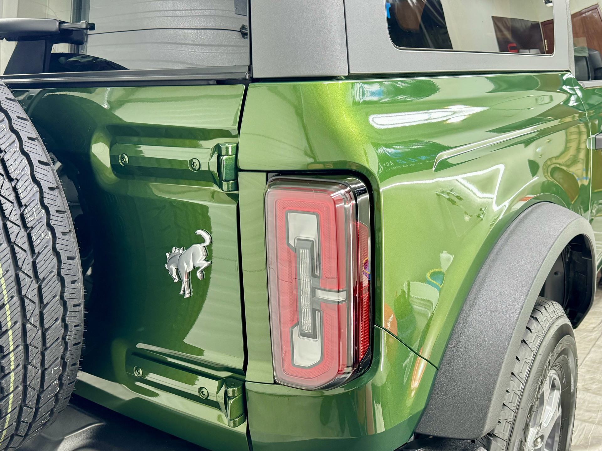 AUTOMOTIVE DETAILING