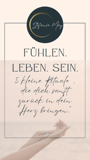 A book titled rauhnachte mit atherischen olen