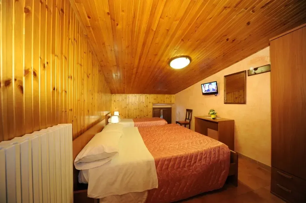 ALBERGO PENSIONE PAOLA Pescasseroli