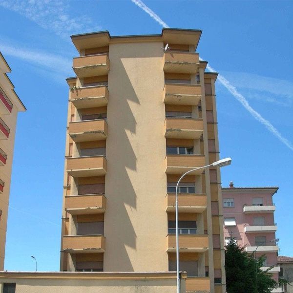 HT-Plan | Sanierung im Plusenergie-Standard MFH Chiasso