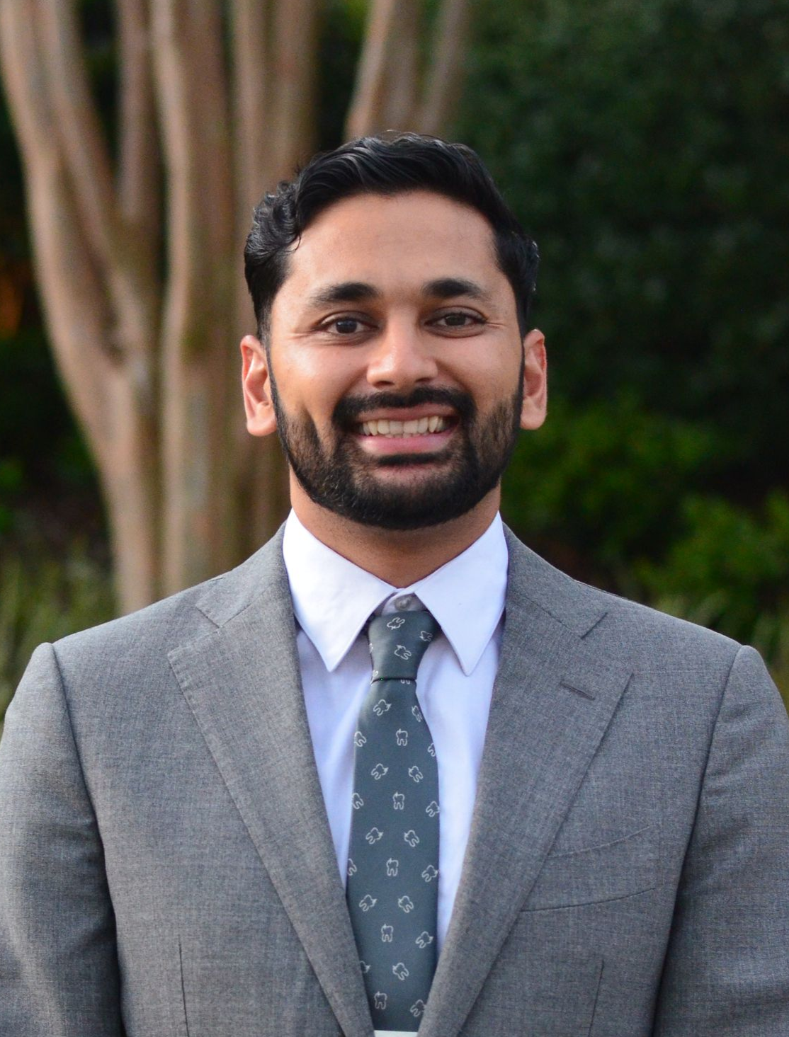 Dr. Sagar Kakadia | Divine Dental Of Smyrna | Best Dental Practice in Smyrna