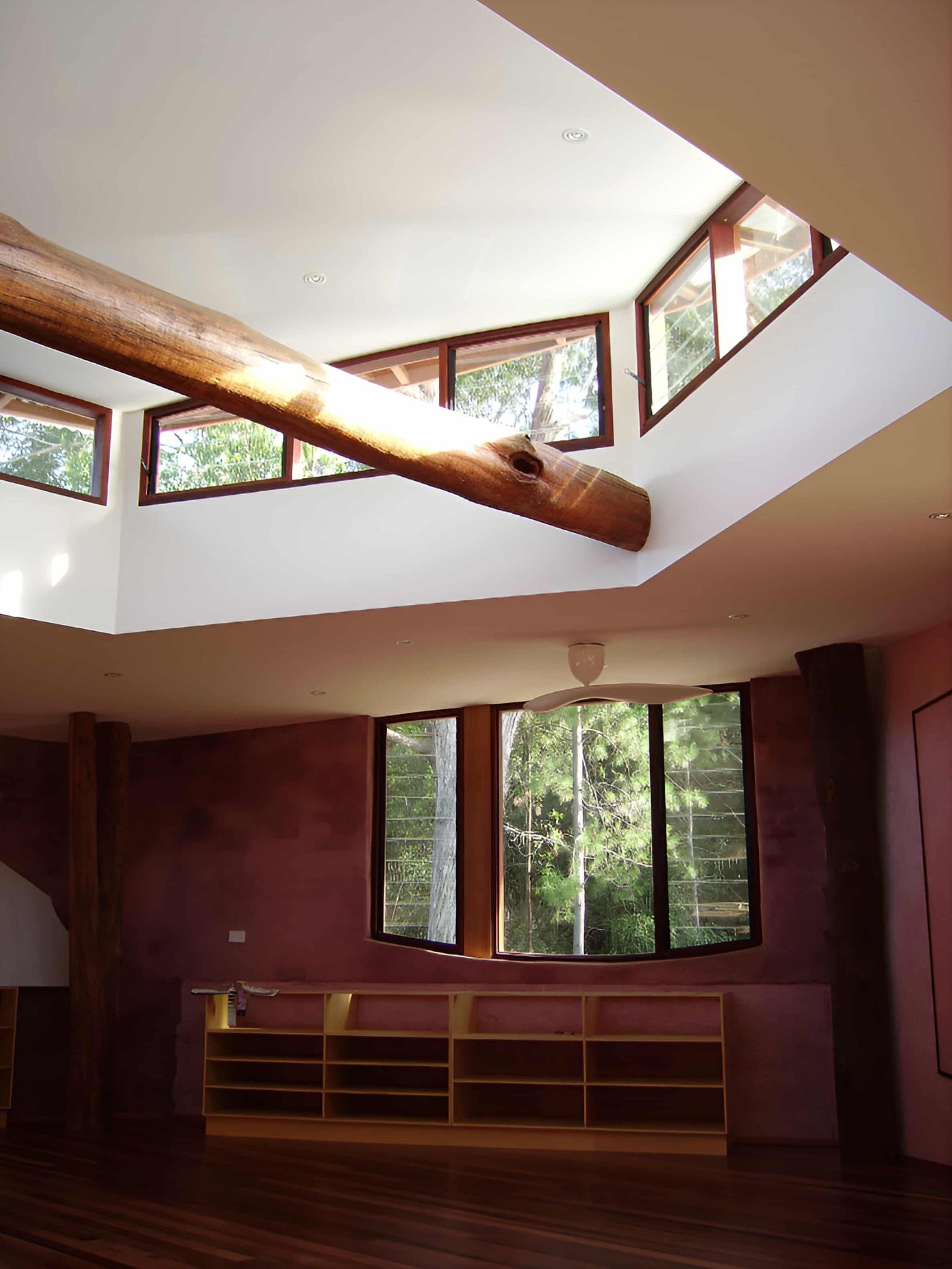A Room With a Wooden Beam in the Ceiling — D.J. Decks in Sapphire Beach, NSW