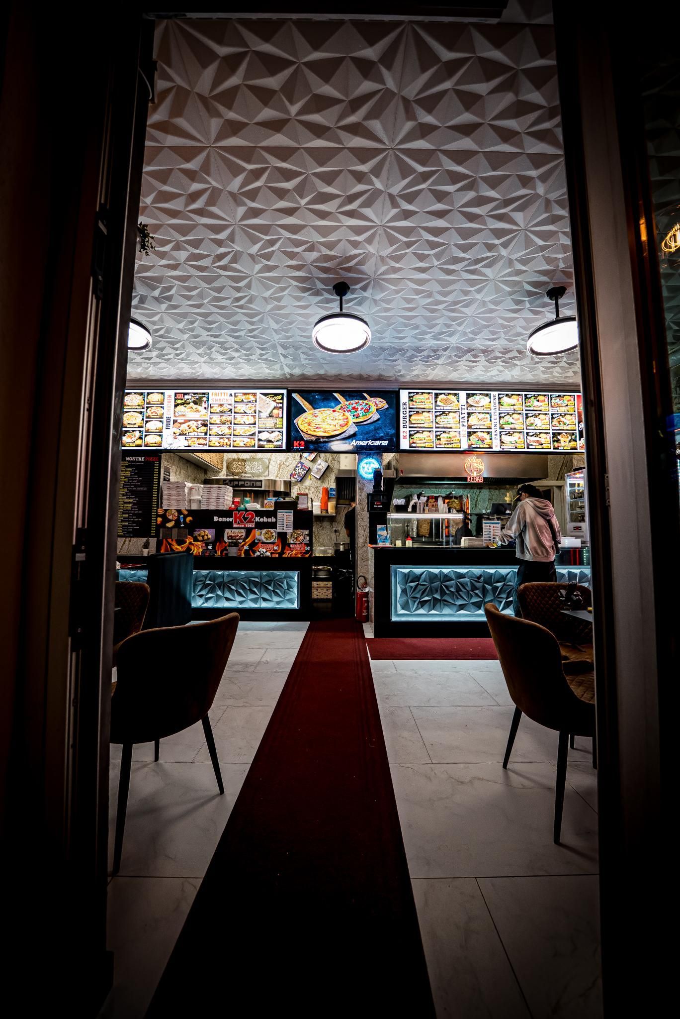 K2 Since 1983 KEBAB e PIZZA TACOS CHICKEN