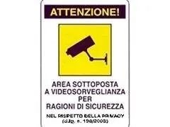 Attenzione: area sottoposta a videosorveglianza