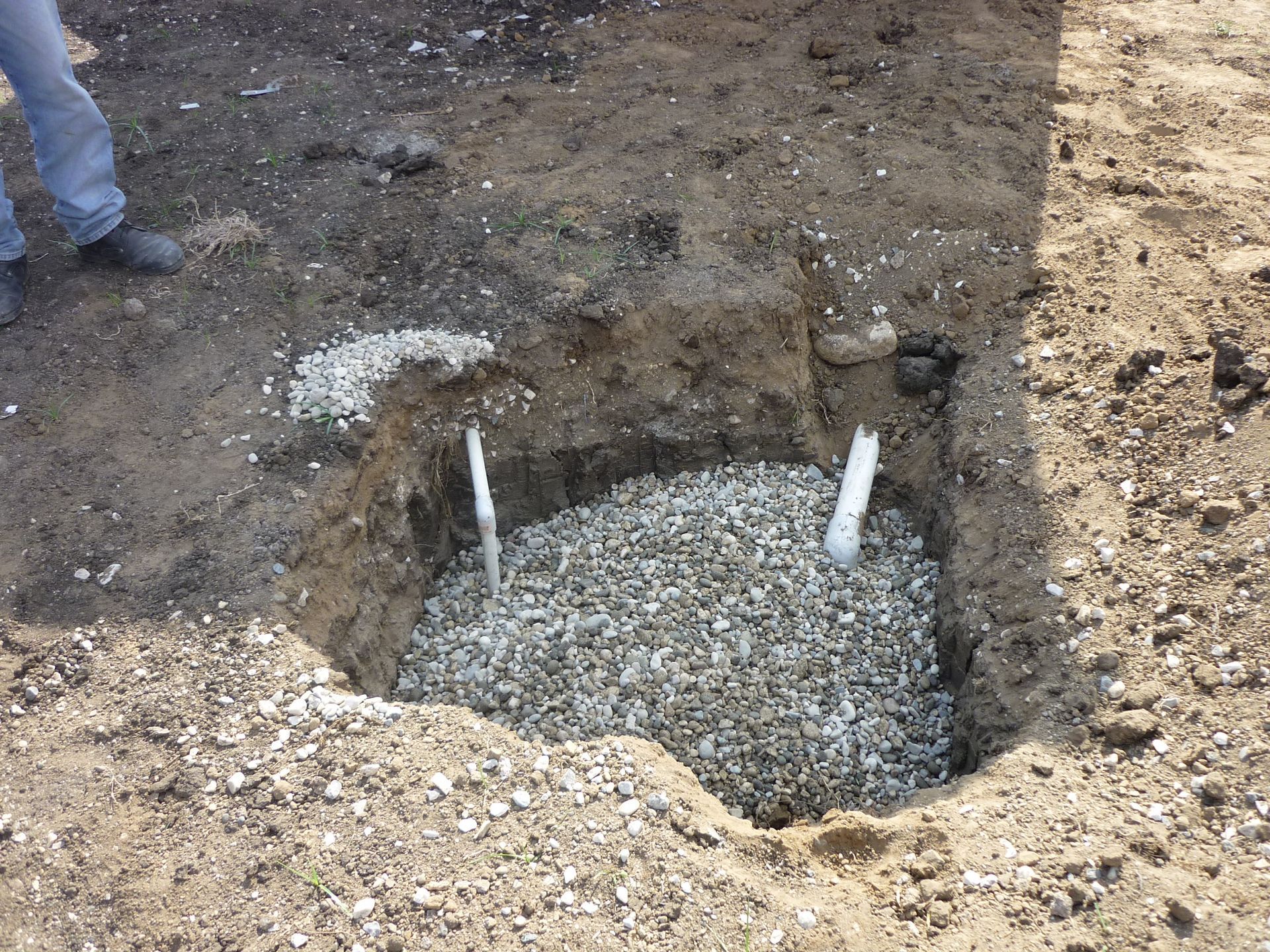 hydroblox vs french drain 