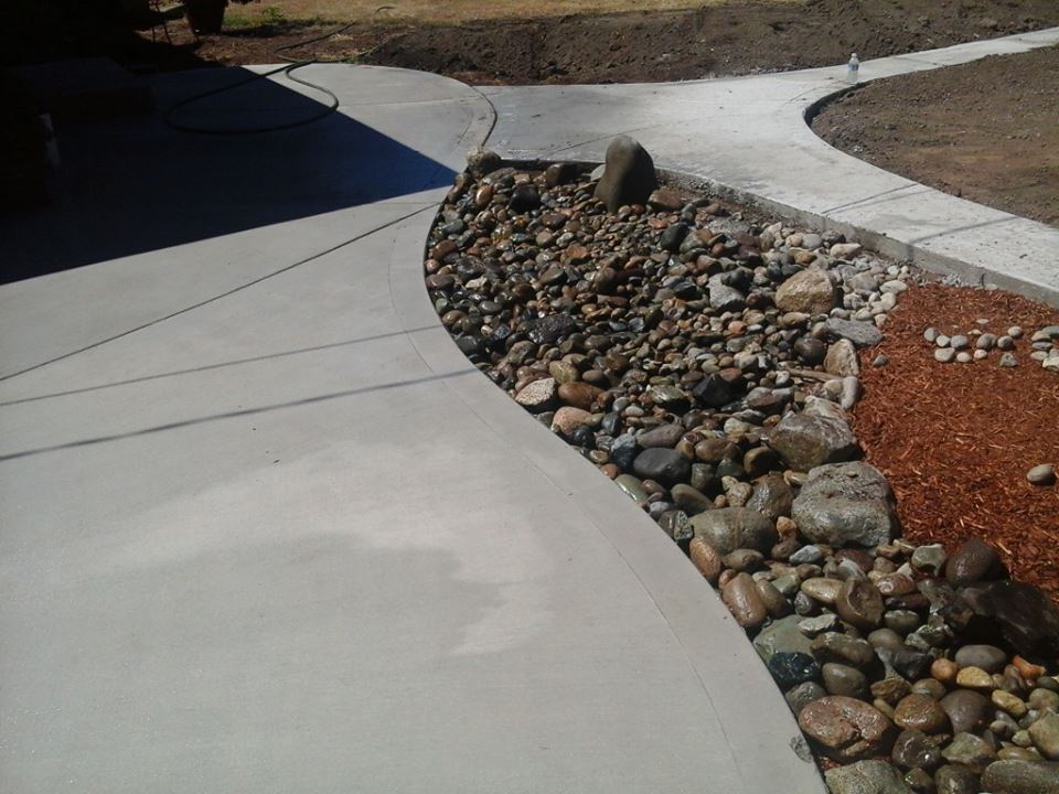 Custom Walkway — Lacey, WA — Dustin Concrete