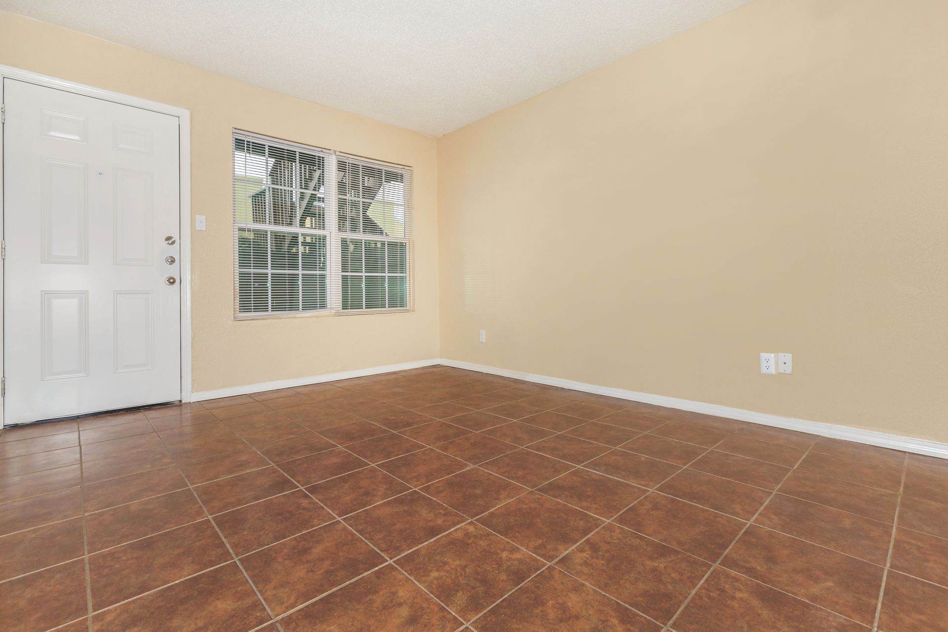 Apartments near Matagorda Beach