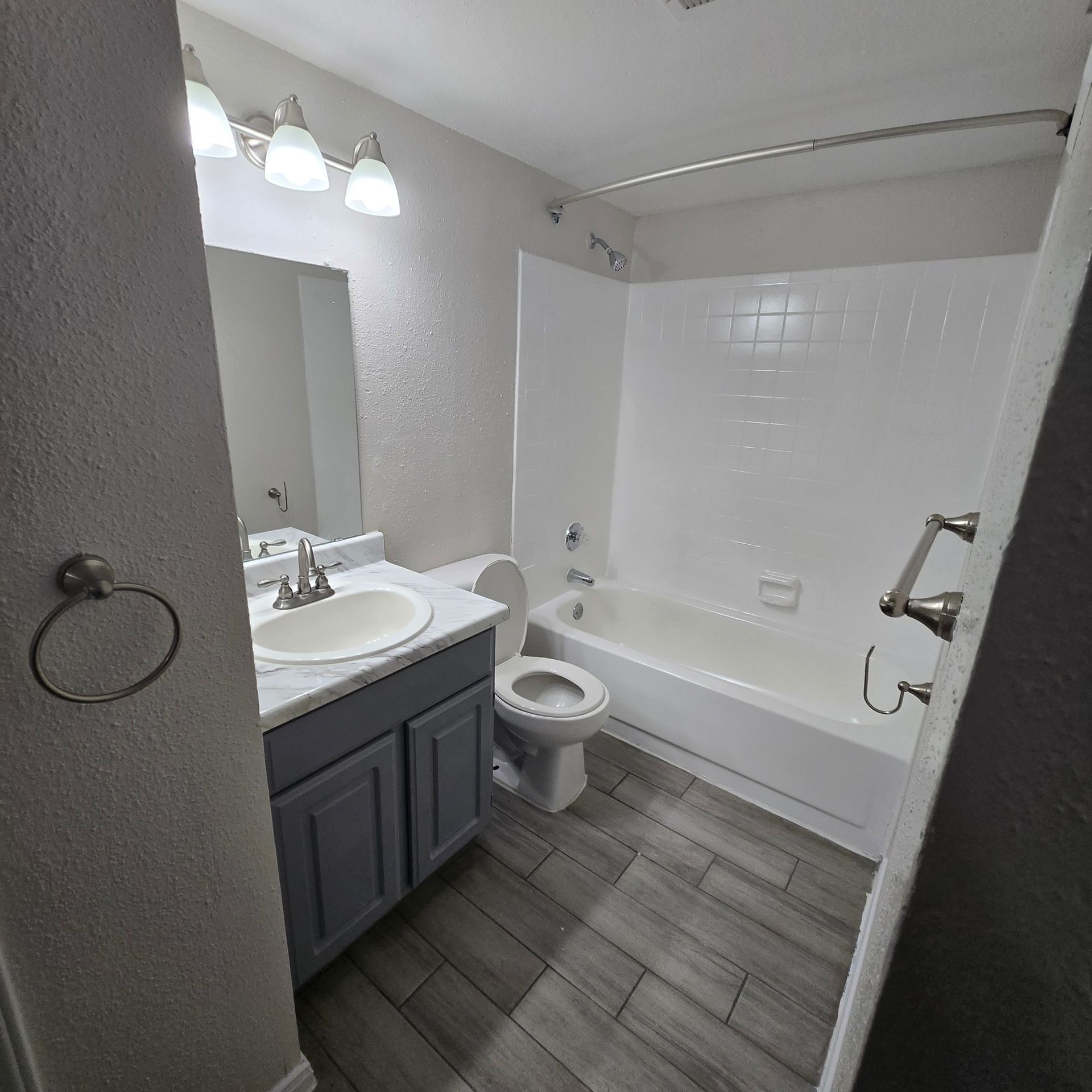 Serena Grove 1 bathroom view 