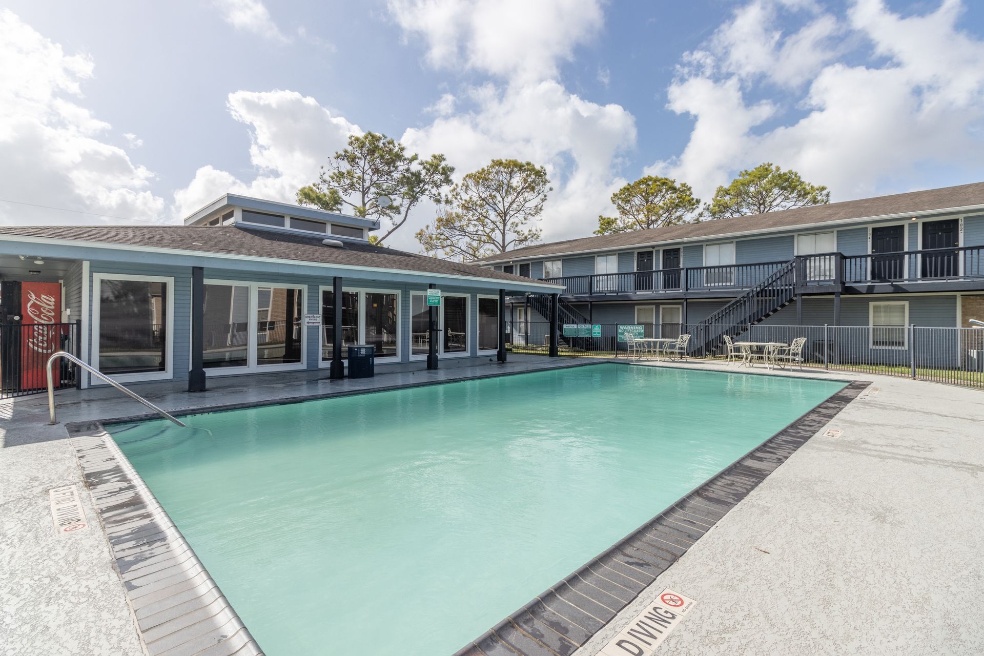 Albion apartment swimming pool