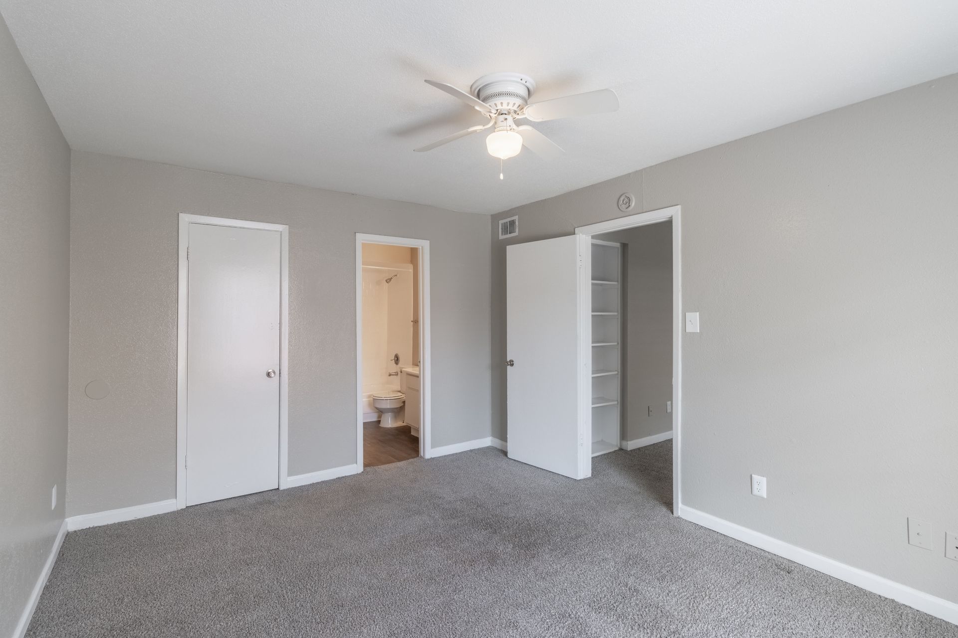 one bedroom apartments