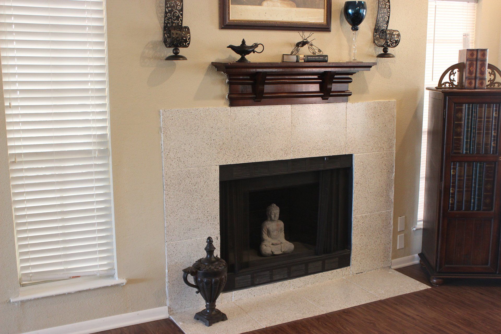 Rockridge Commons Apartments 