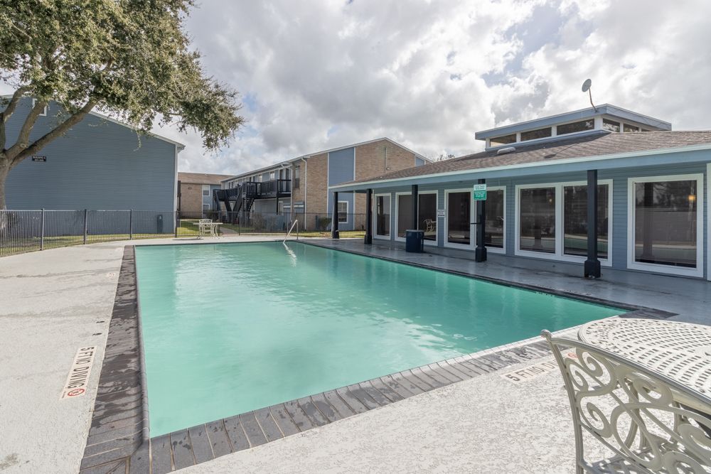 Albion apartment swimming pool