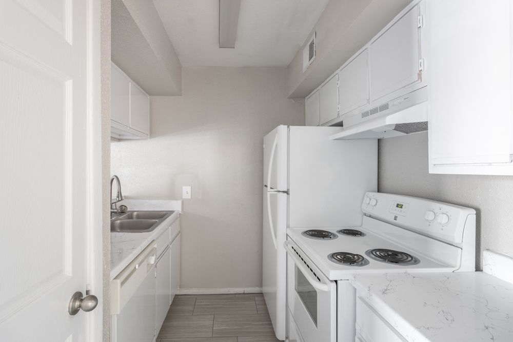 available apartments near me