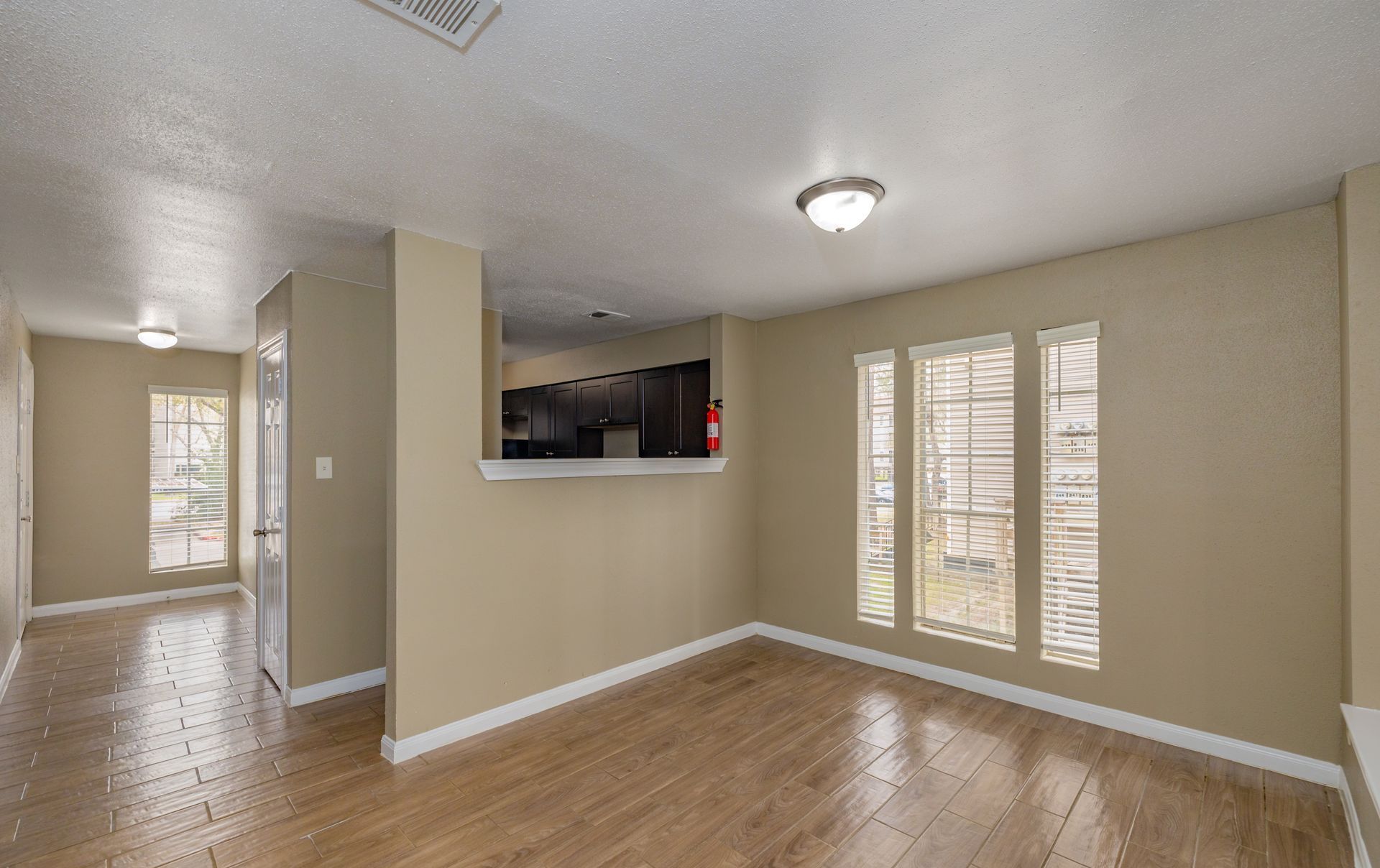 Serena Woods Gallery 