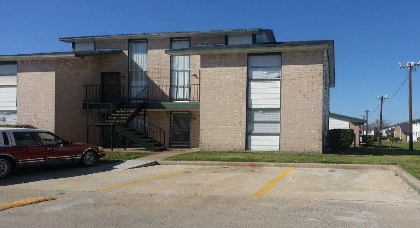  Apartments Near 610 Loop 