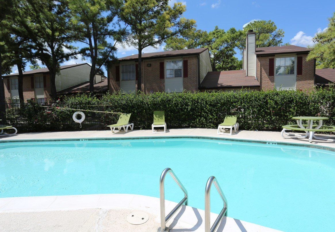 Serena Forest Apartments 12603 Northborough Dr, Houston, TX 77067