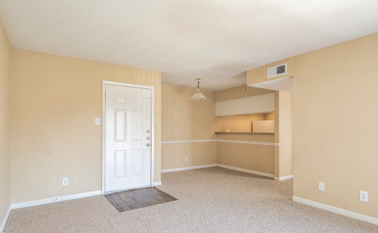 17435 Imperial Valley Dr in Houston, TX 77060