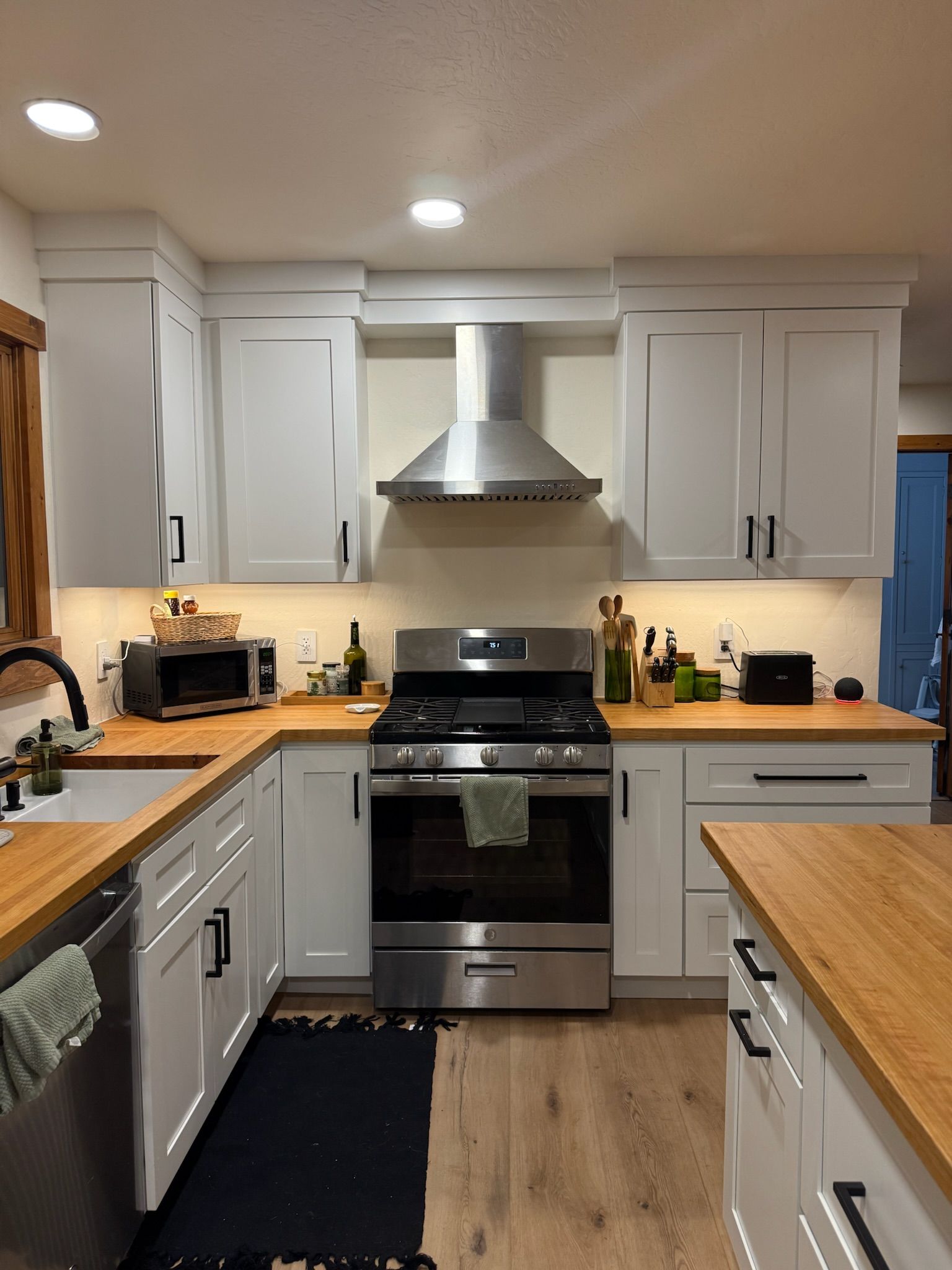 a before photo of a kitchen remodel