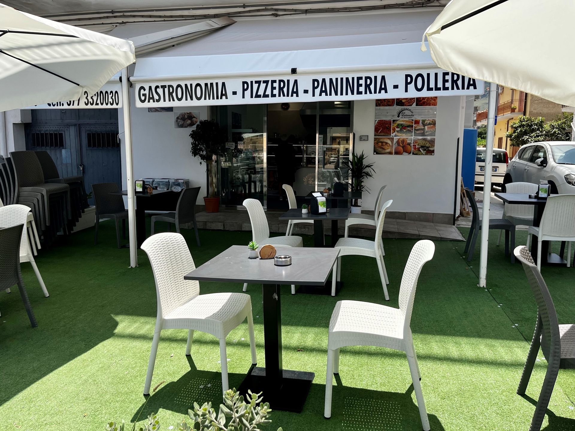 Tavoli all'aperto Castellammare del Golfo Gastronomia La Rotonda da Scaraglino