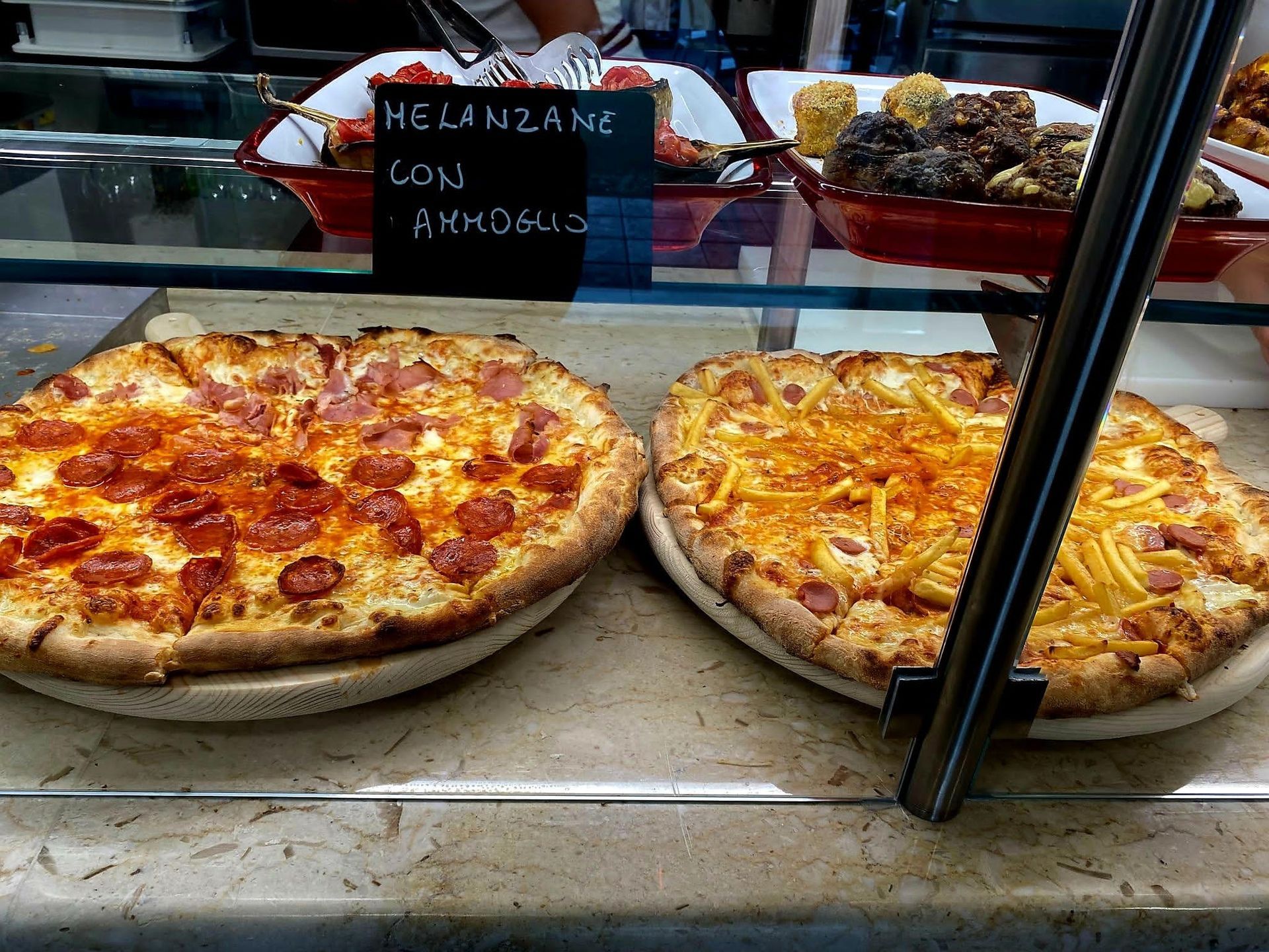 Pizze tradizionali Castellammare del Golfo Gastronomia La Rotonda da Scaraglino